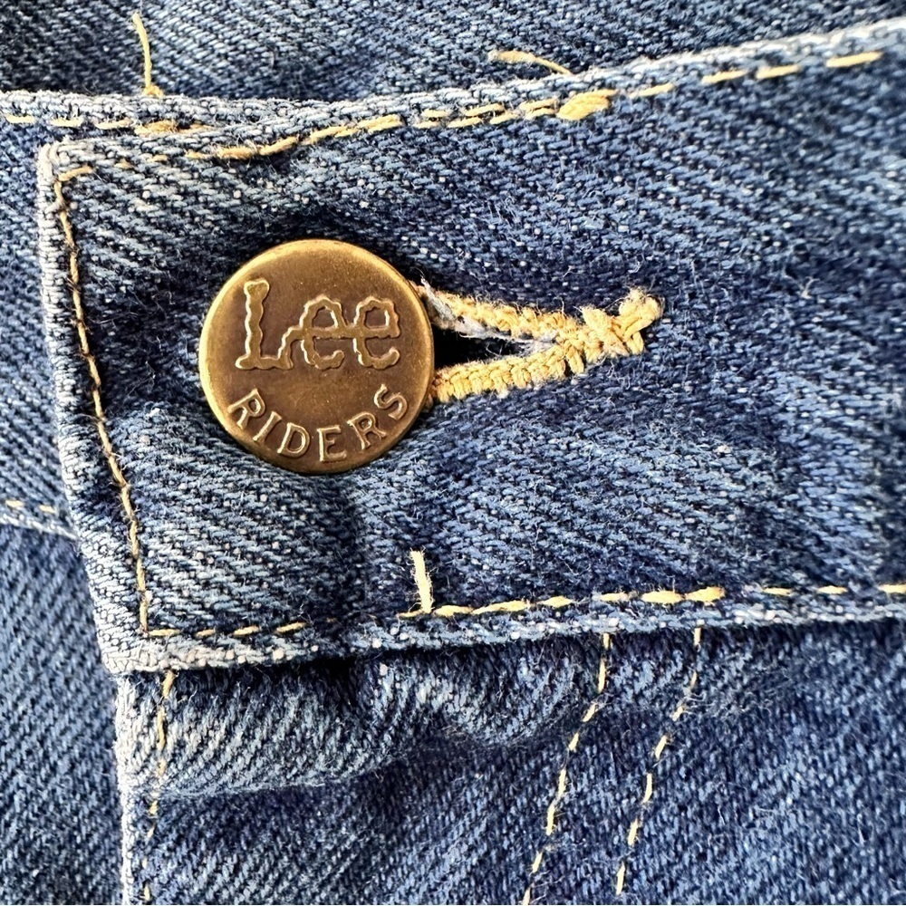 Vintage 80s 90s Lee Riders Jeans 27x32 High Rise USA Made Mom Jeans - Picture 9 of 12